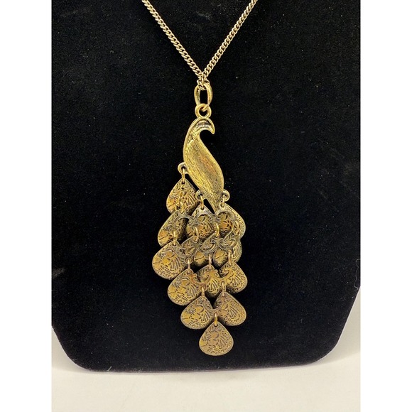 Vintage Peacock Pendant Necklace – Gold Tone Statement Jewelry - Picture 4 of 7